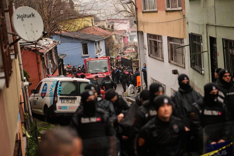2 buildings collapse in central Istanbul after gas explosion, search operations underway