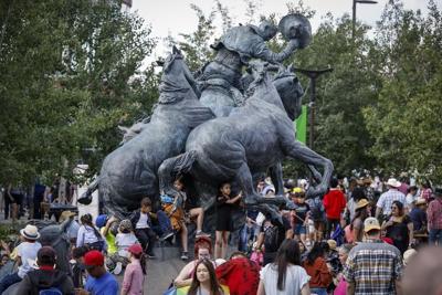 Une victime d'agression sexuelle estime que le Stampede n'a pas dit la vérité