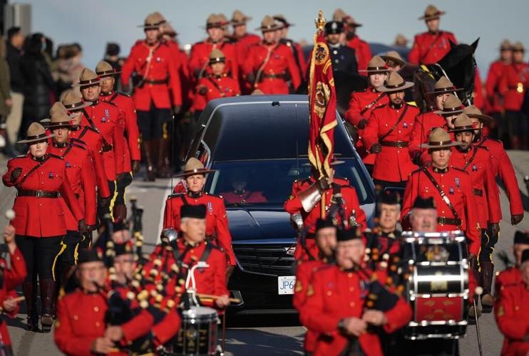 Sea of red mourns B.C. Mountie Shaelyn Yang, who believed 'she could change world'
