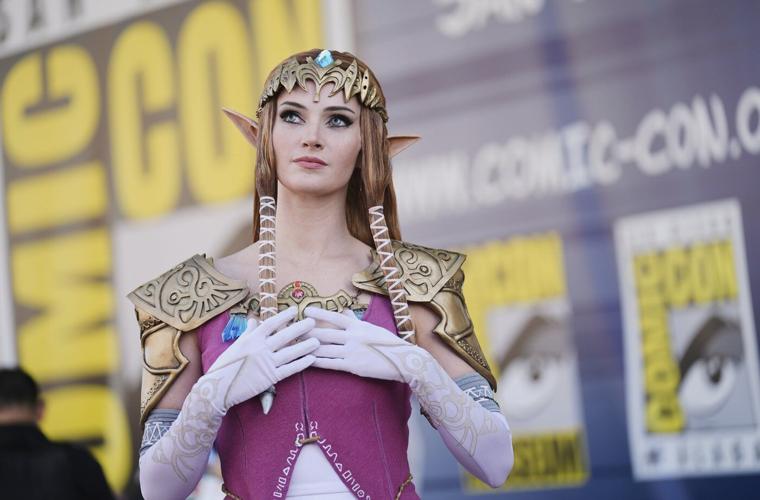 Comic-Con 2025 kicks off with new 'Freddy's,' 'Toxic Avenger' and thousands of costume-clad fans