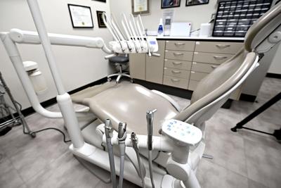 Dental hygienists urge federal parties to keep funding dental care program