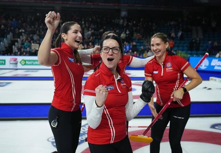 Kerri Einarson's curling team wins fourth straight 好色tv women's curling title