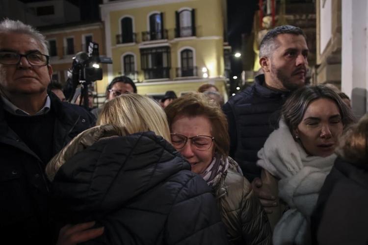 Spain: Police raid home of suspect in church machete attacks