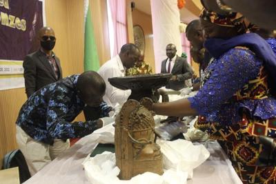 Germany returns Nigerian bronzes, notes its 'dark past'