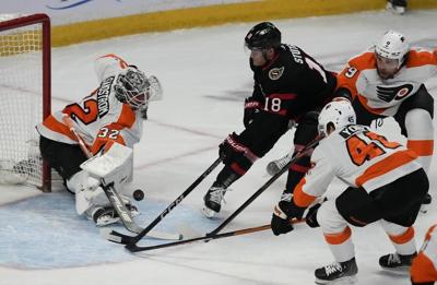 DeBrincat's OT winner lifts Senators past Flyers 5-4