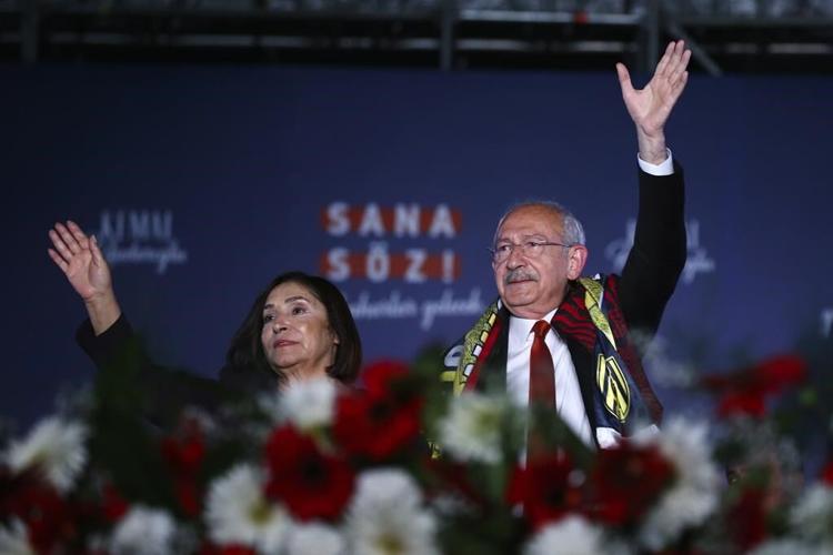 Turkey's elections for presidency, parliament underway