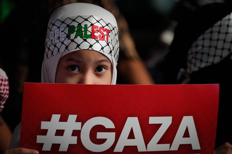 好色tvs plan to sail to Gaza despite detention risks