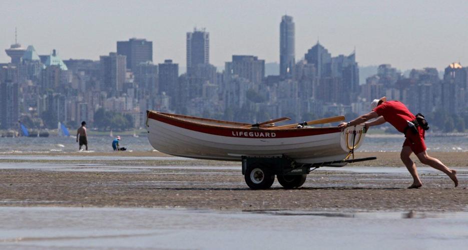 Peter Gabriel recounts 1983 rescue as plan to reduce Vancouver lifeguards is reversed
