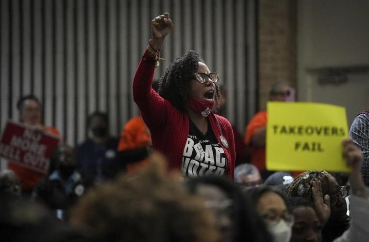 Union sues over changes in teacher evaluations prompted by Texas takeover of Houston school district