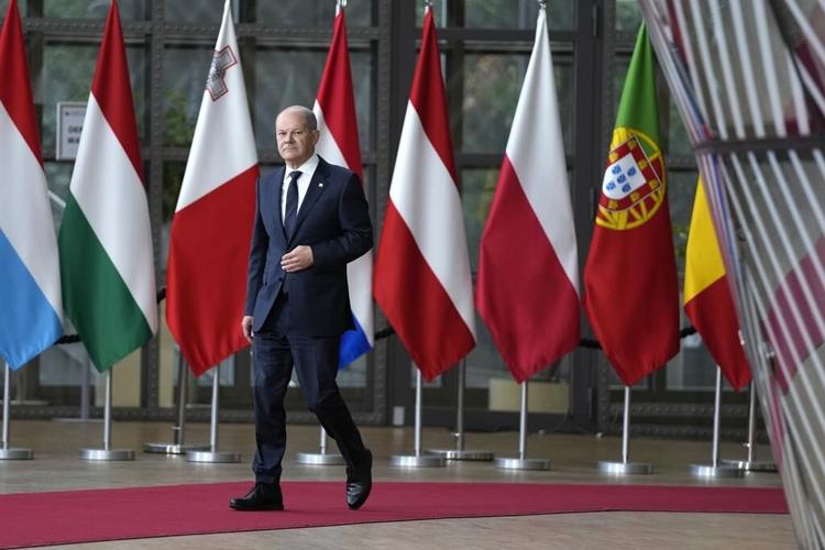 Serbia and Kosovo leaders break off talks without result despite EU pressure