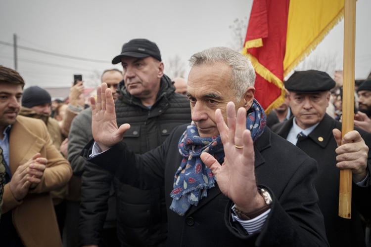 Romania's far-right presidential candidate denounces canceled vote at closed polling station