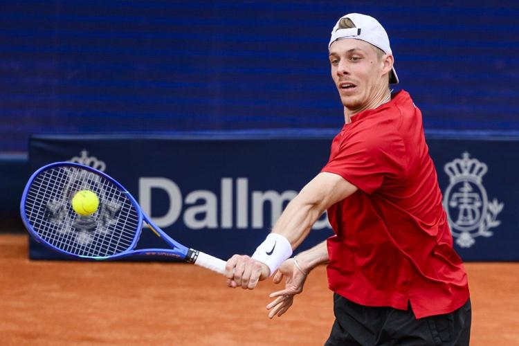 Canada's Shapovalov falls to Australia's de Minaur in Madrid