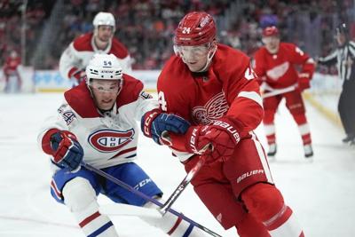 Caulfield scores in OT as Canadiens beat Red Wings 3-2