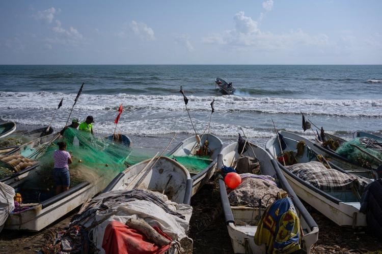 Oil spill deals economic blow to fishermen in the Gulf of Mexico