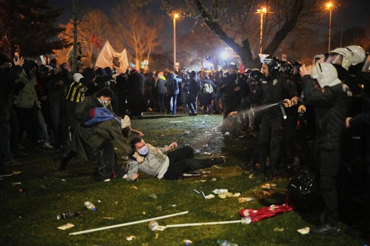 PHOTO COLLECTION: Turkey Istanbul Mayor