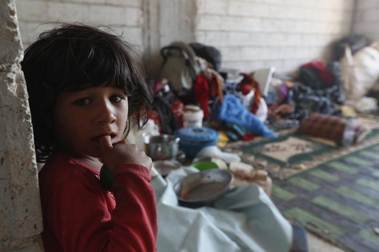Syrian government starts evacuating Bedouin families from Sweida in bid to end weeklong clashes