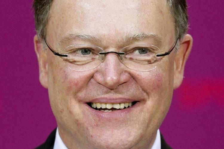 Major German state holds election as difficult winter looms