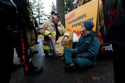 Climate protesters arrested outside Pierre Poilievre's official residence in Ottawa
