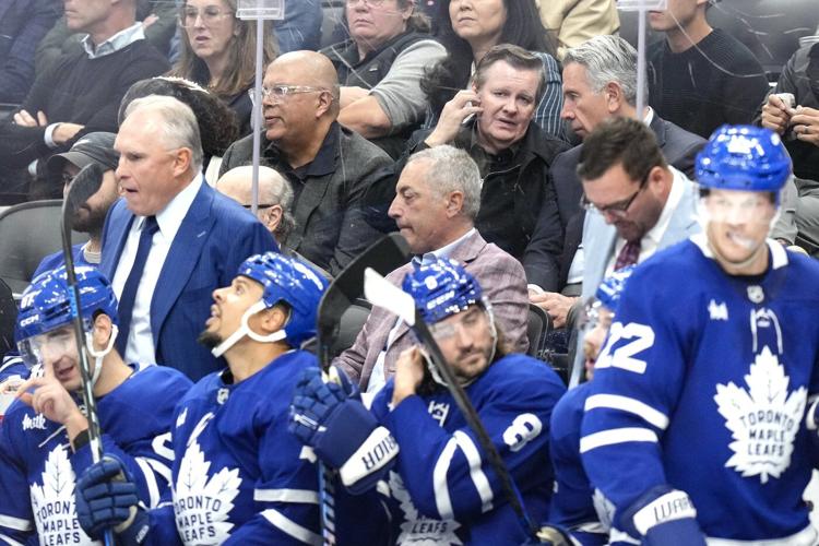 AP Source: Rogers to retain ɫtv NHL rights with 12-year, US$7.7-billion deal