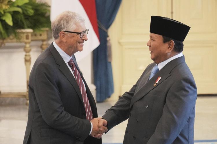 Bill Gates meets Indonesian leader to discuss health and sustainable development initiatives