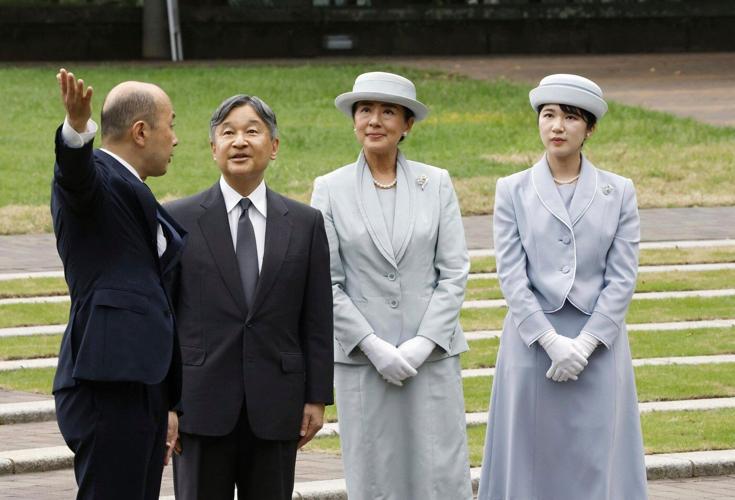 Princess Aiko's popularity sparks calls to change Japan's male-only succession law