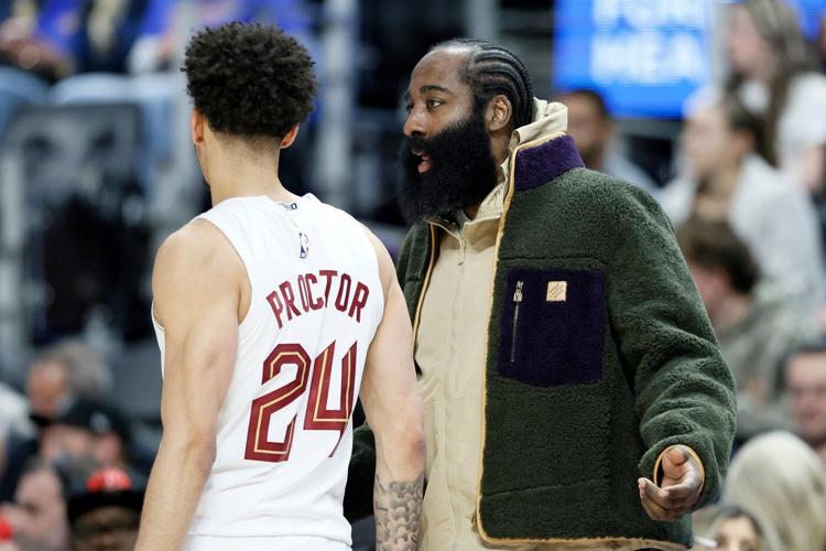Blaring horn after a power surge delays Pistons and Cavaliers in 3rd quarter