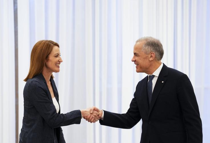 Prime Minister arrives in Armenia for European Political Community summit