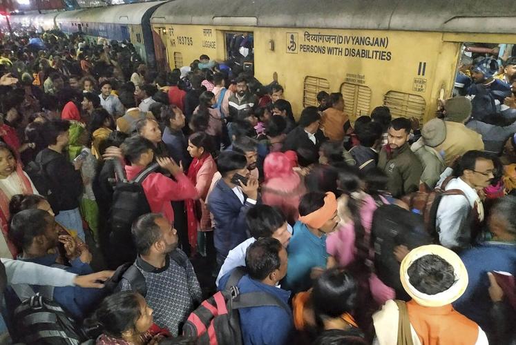 Stampede kills unspecified number of people at New Delhi train station, Indian official says