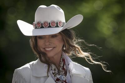 Shania Twain once dreamt of leaving northern Ontario. Now she's singing its praises