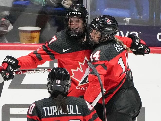 O'Neill scores twice for Canada in 5-0 win over Czechia in women's world hockey