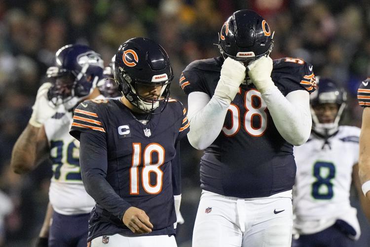 Williams, Woolen lead way as Seahawks beat Bears 6-3 to boost playoff hopes