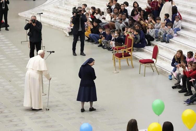 Pope wrote resignation note in case of health impediment