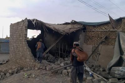 Pakistan reopens key Afghan border point shut after clashes