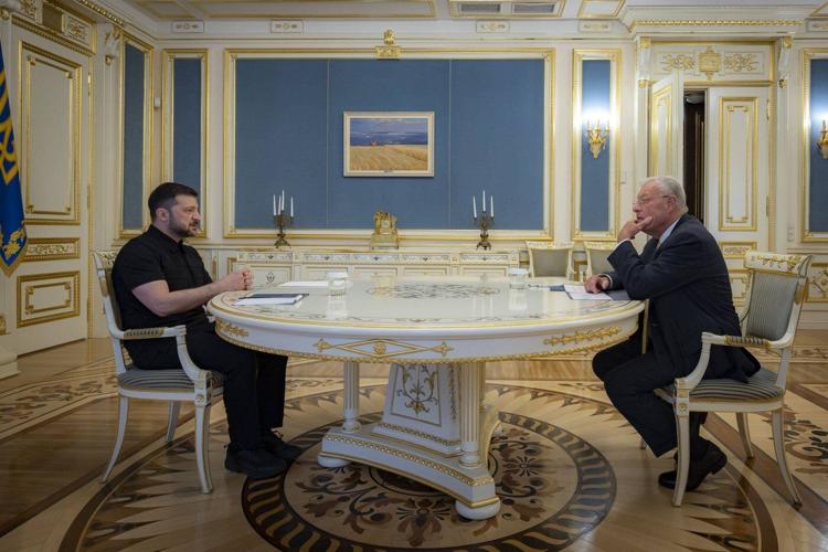 Trump envoy meets with Ukraine's Zelenskyy as US weighs next steps on Russia's invasion