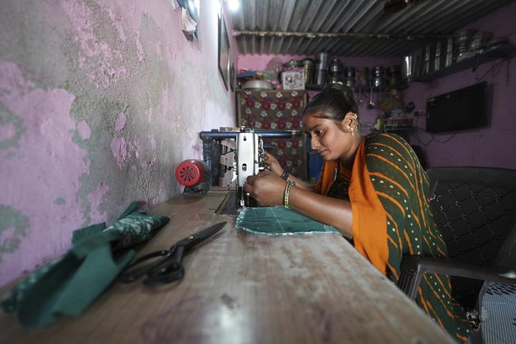 In this Indian city, smartwatches are part of the solution to dealing with searing heat