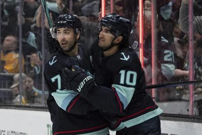 Kraken keep veteran Jordan Eberle at trade deadline after agreeing to 2-year extension