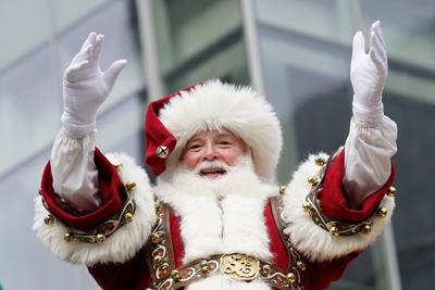 La modification du parcours du défilé du père Noël à Sydney suscite la colère