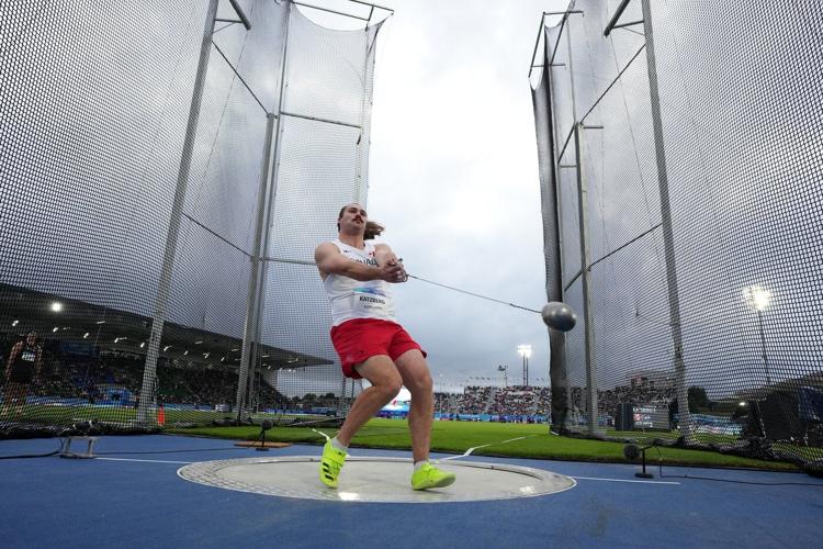 Katzberg wins hammer throw, Canada claims six gymnastics medals at Commonwealth Games