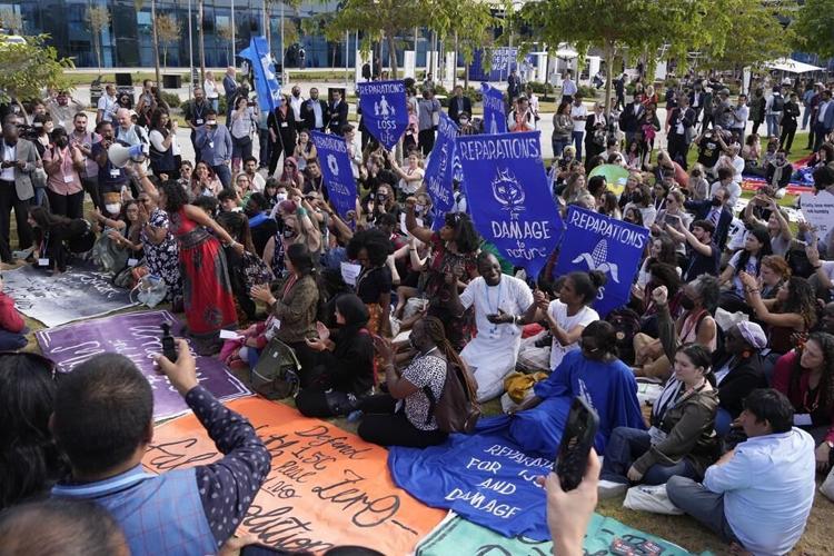 EU shakes up climate talks with surprise disaster fund offer