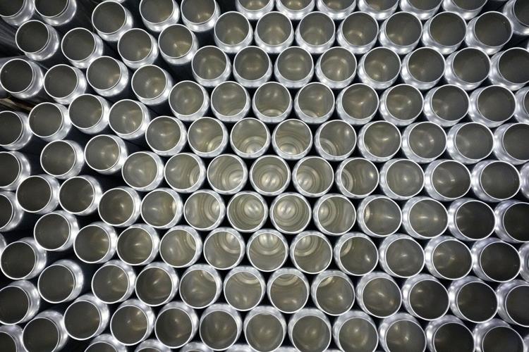 PHOTO COLLECTION: Trump tariffs aluminum steel