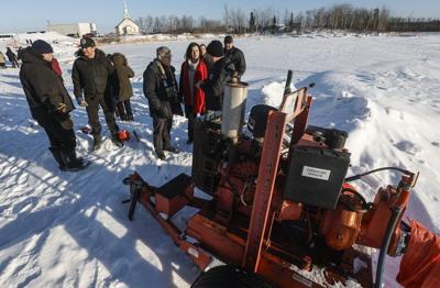 Manitoba First Nation urges province to address hotel space for evacuees