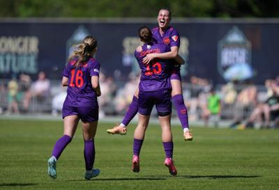 Last-place Wild earn 2-2 draw with Roses on Baucom's late goal