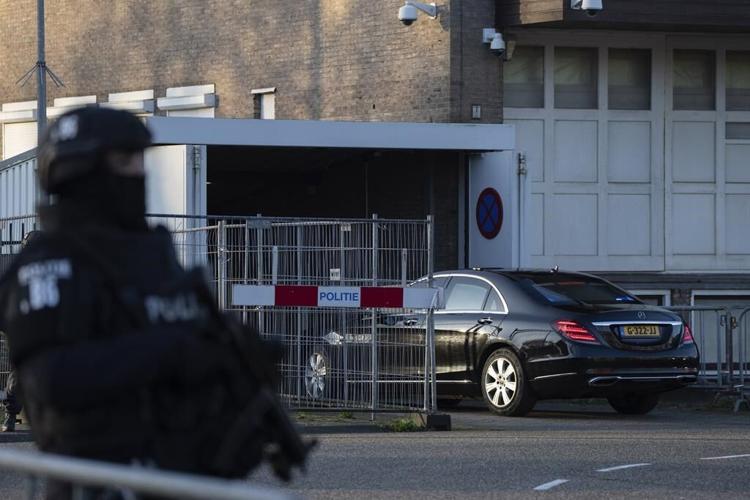 Dutch court convicts 17 members of criminal gang and sentences 3 to life imprisonment