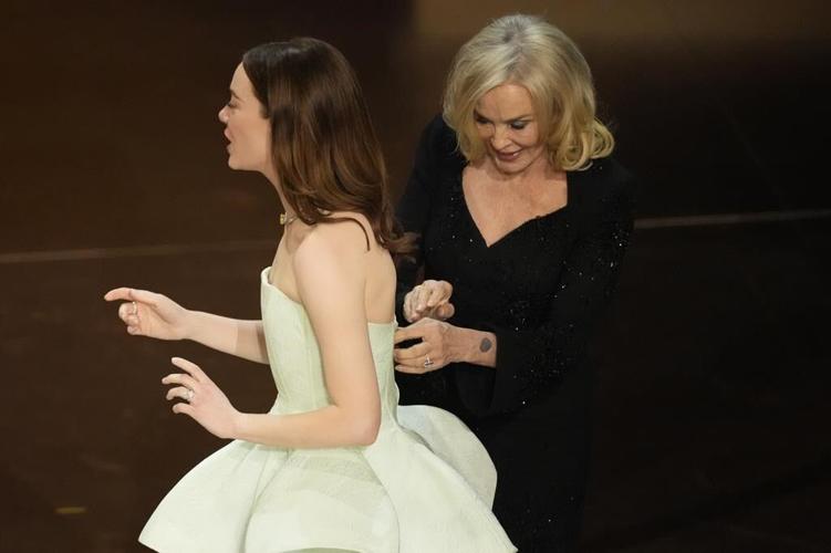 Emma Stone wins second career best actress Oscar for 'Poor Things' in tight race with Lily Gladstone