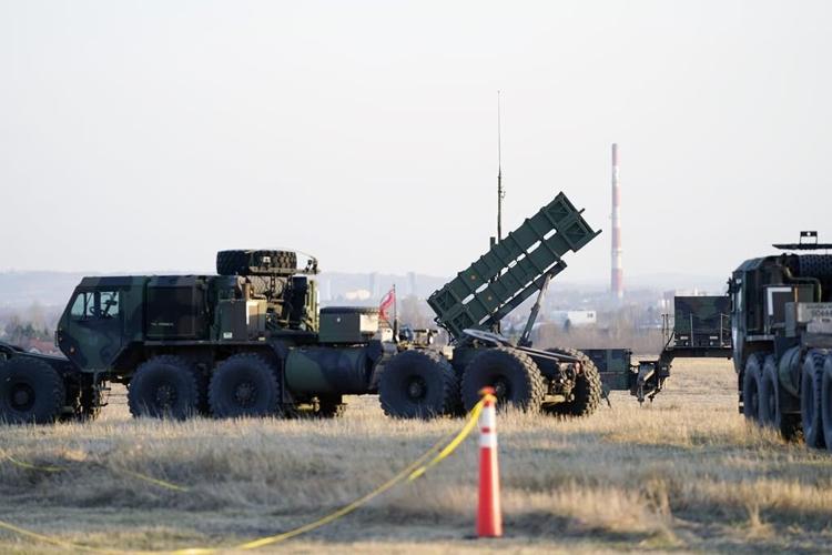 US poised to approve Patriot missile battery for Ukraine