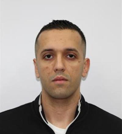 Quebec police search for escaped inmate serving sentence for murder committed in B.C.