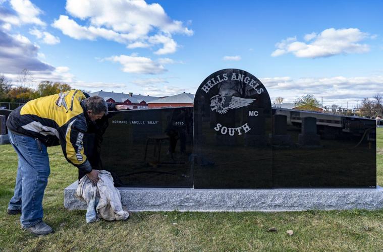 Name of founding Hells Angels member appears on Montreal-area tombstone