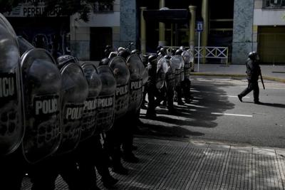 Argentina's police step up their response to growing anti-government protests