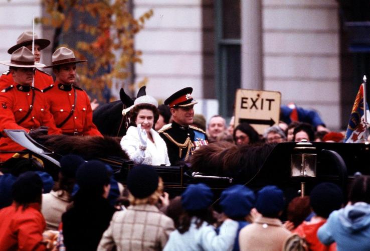 Photo Gallery: Queen Elizabeth delivers the speech from the throne