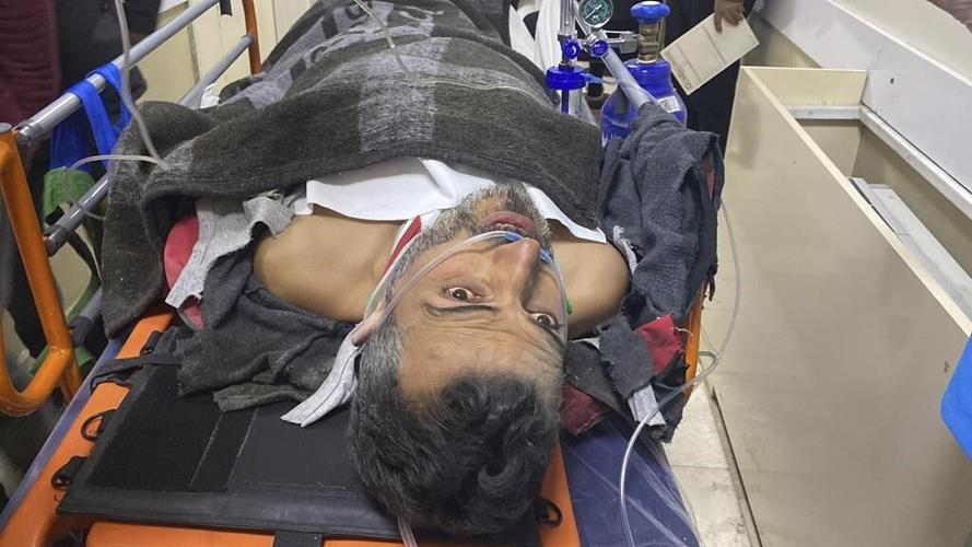 Turkey: Couple saved 296 hours after quake, but children die